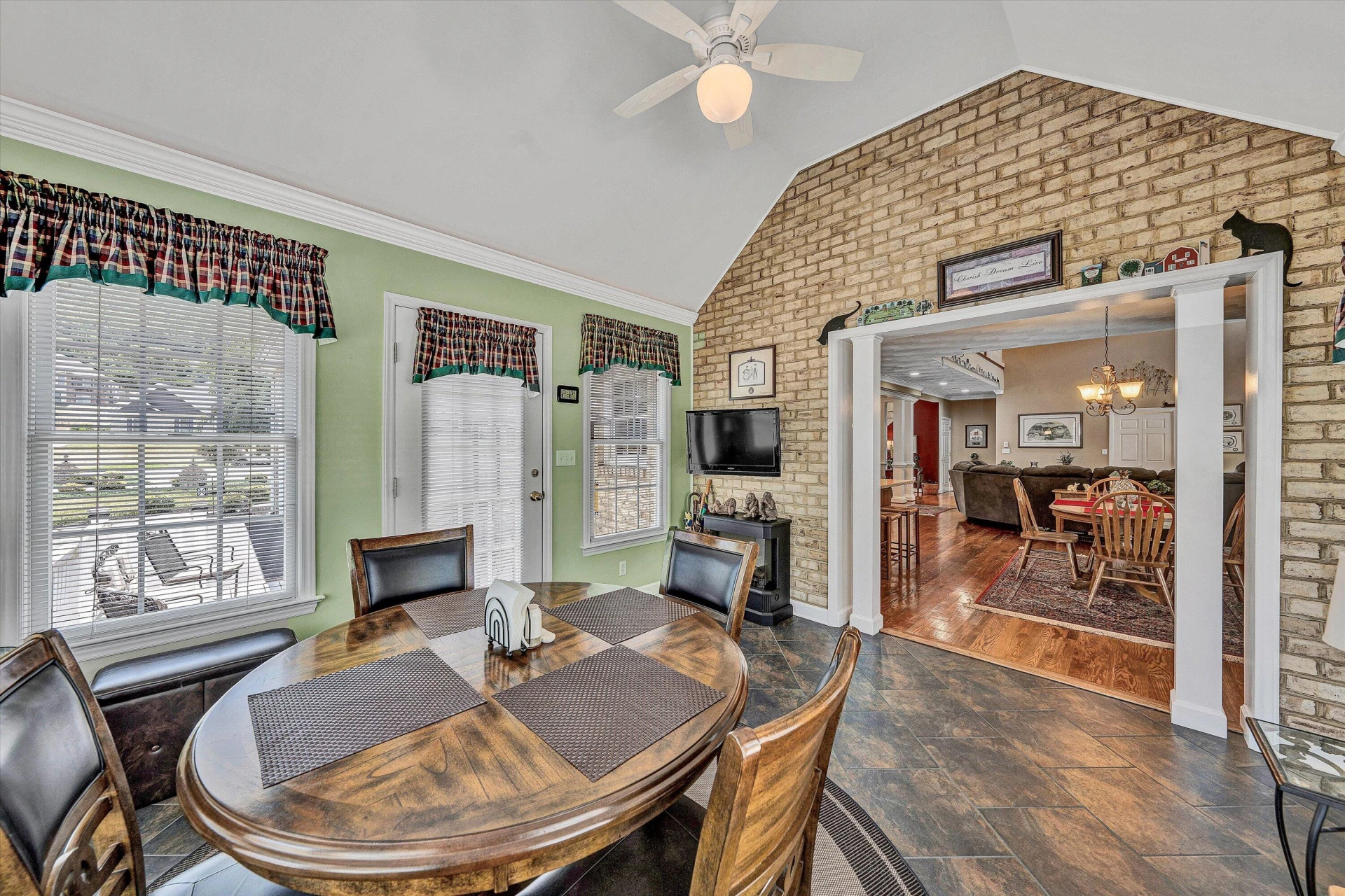 134 Stoneybrook RD - Photo 40