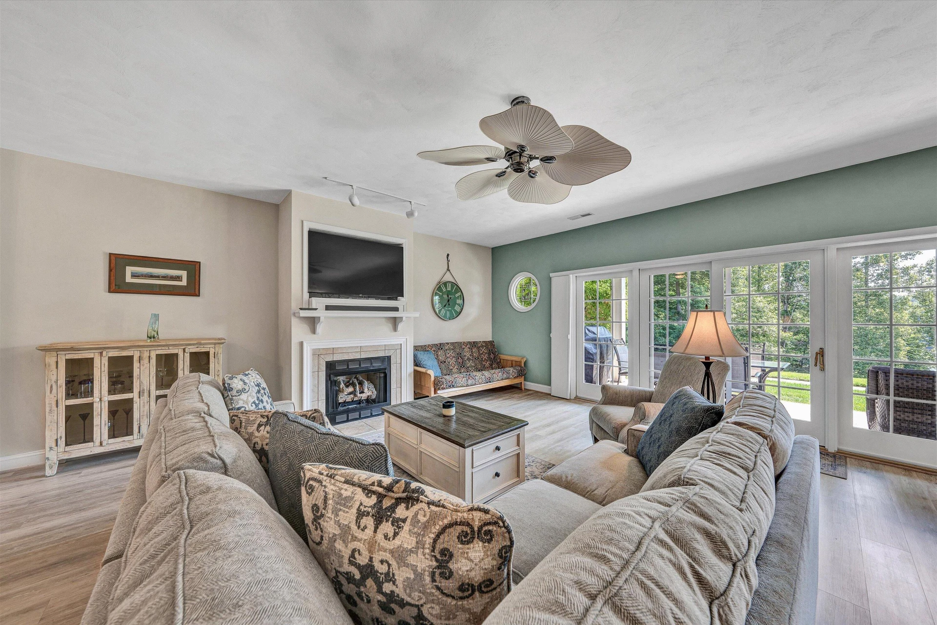 295 S Pointe Shore DR #102 - Photo 8