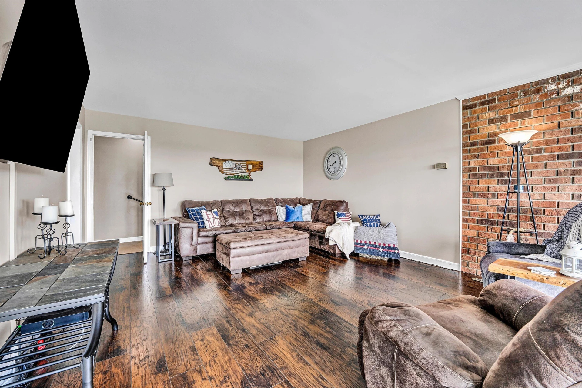 151 Ashton DR - Photo 17
