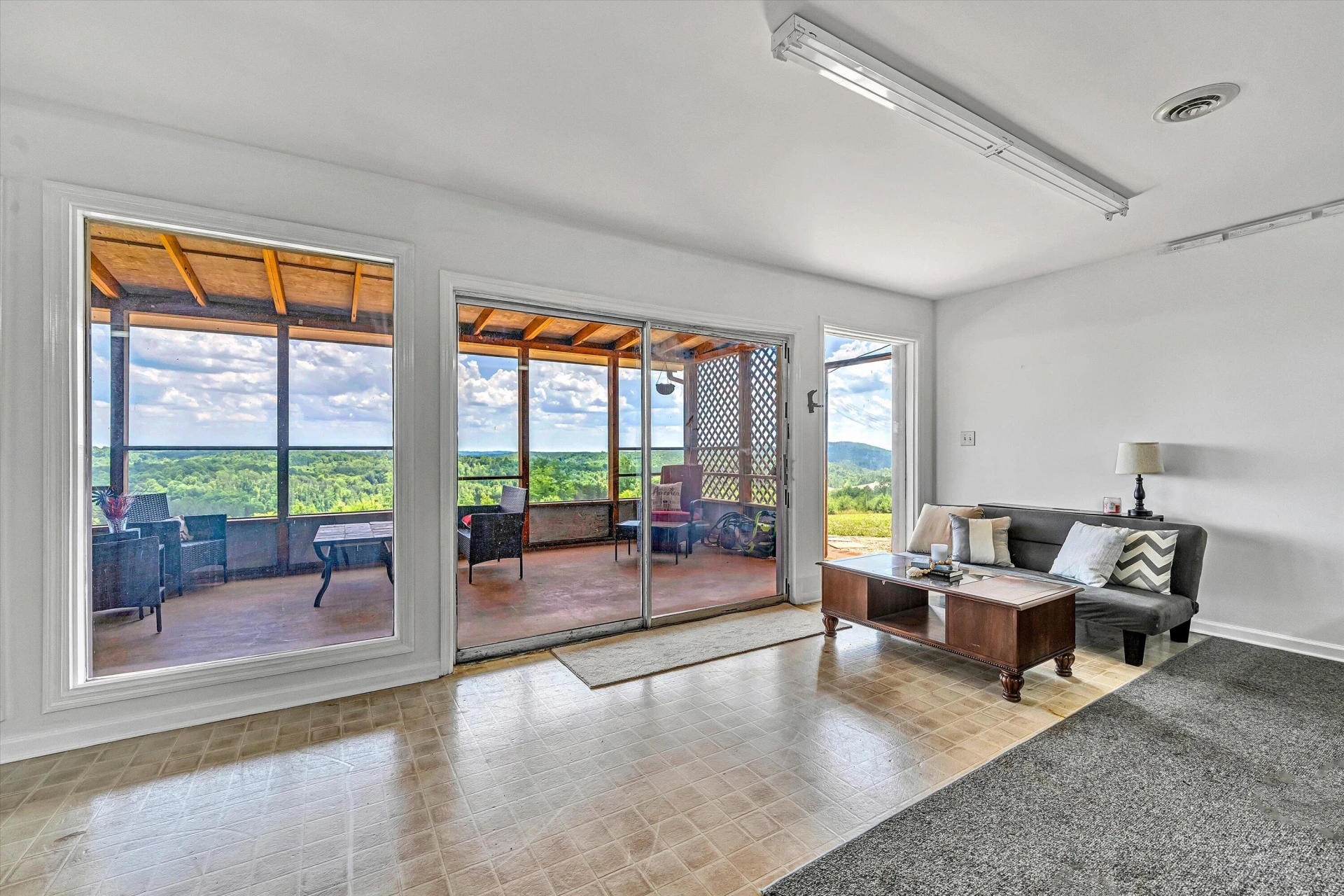 151 Ashton DR - Photo 36