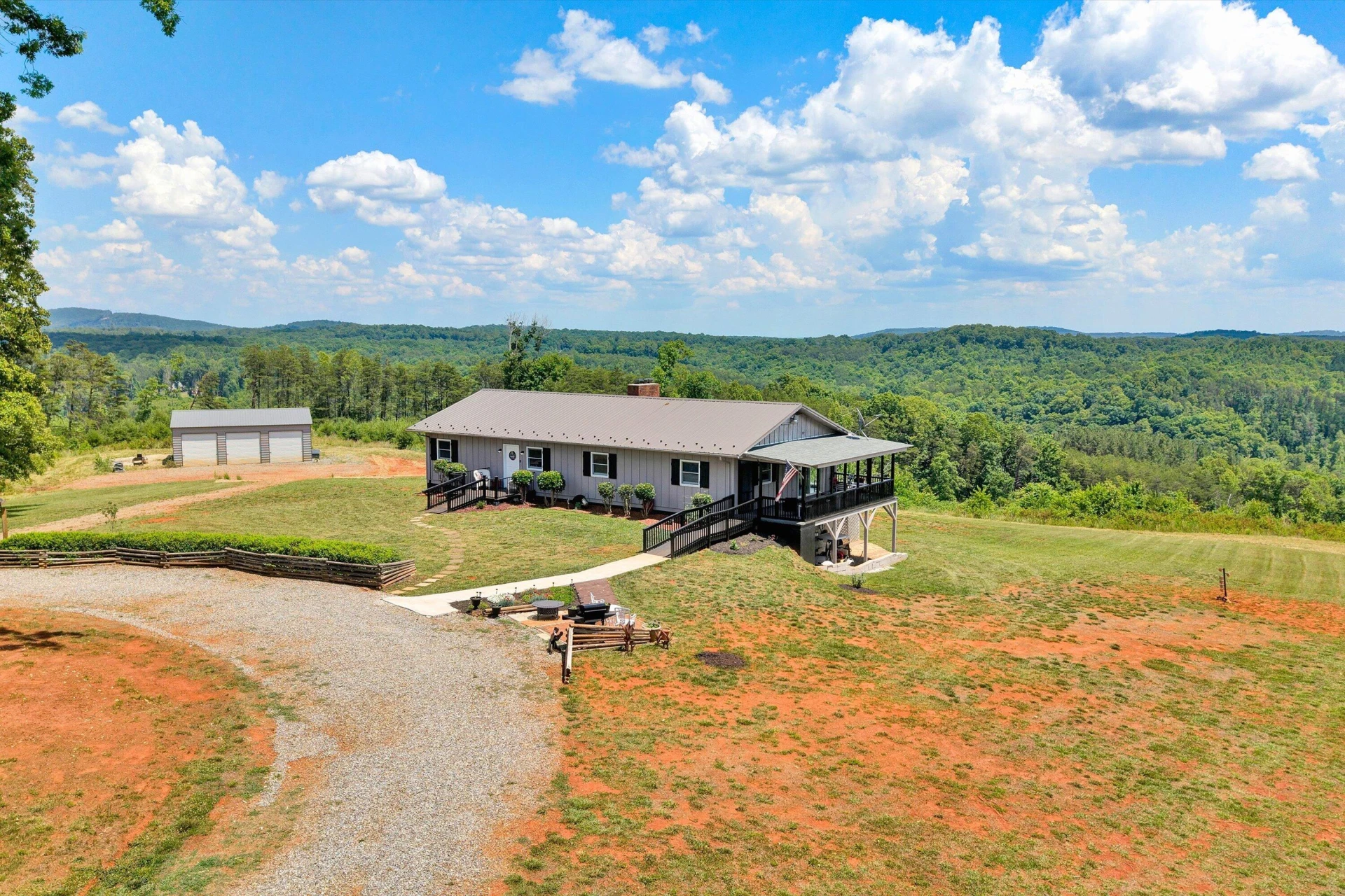 151 Ashton DR - Photo 4