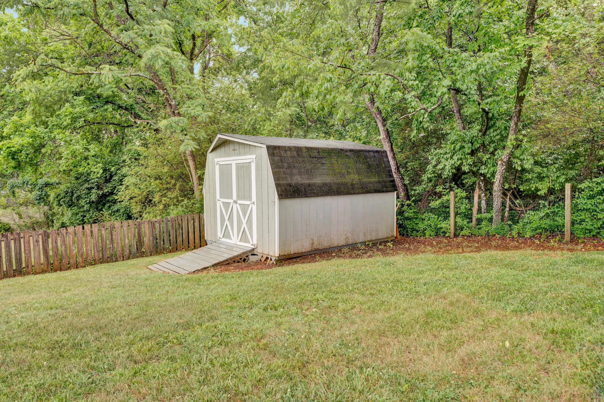 1611 Bush Farm DR - Photo 31
