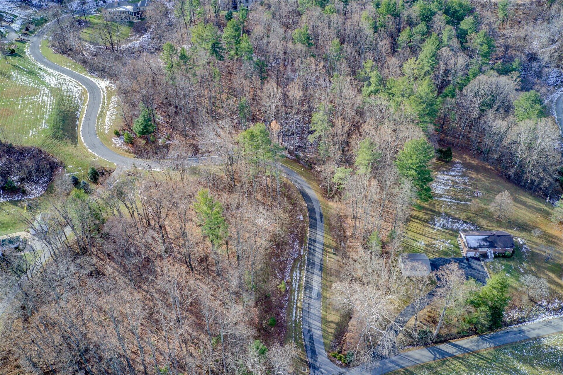 8321 Poplar Springs LN - Photo 7