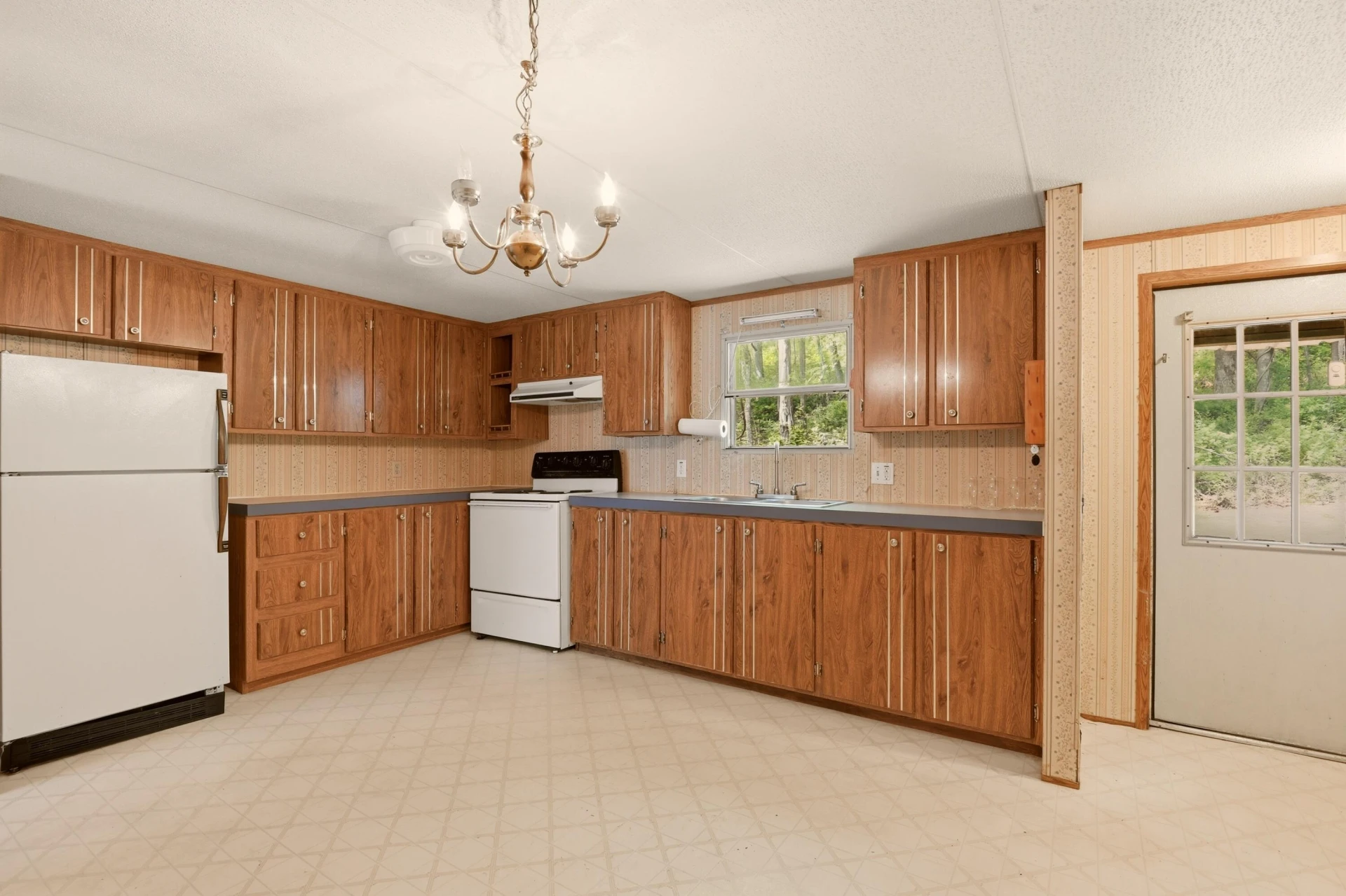 165 Chestnut Ridge DR SE - Photo 12