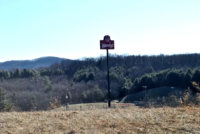 313 Airport RD, Hillsville, VA, 24343