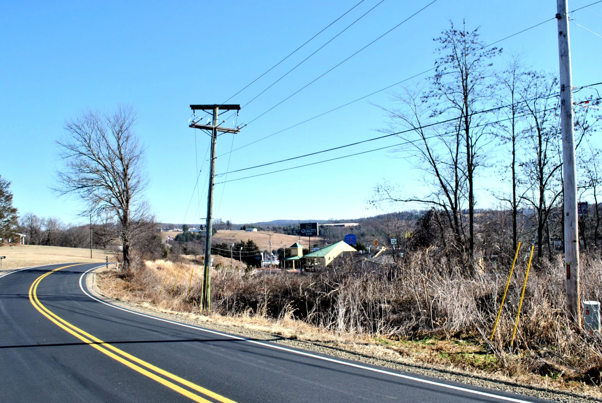 313 Airport RD - Photo 3