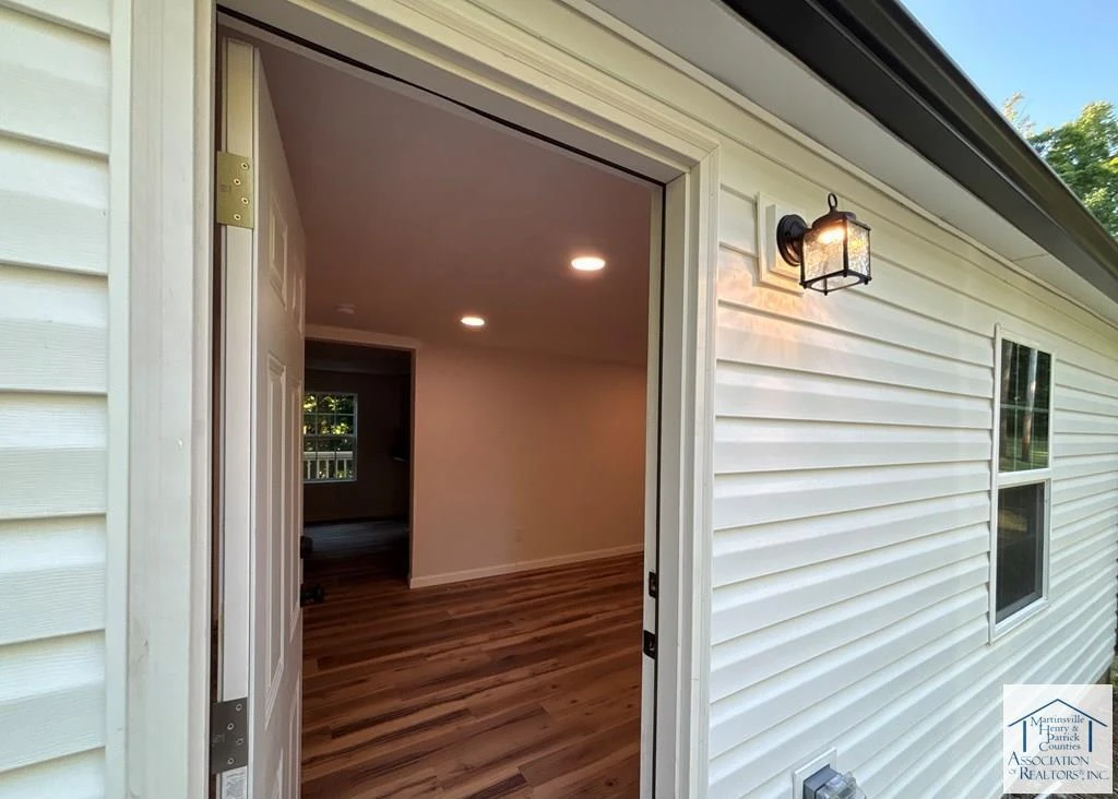 6685 Fork Mountain RD - Photo 2