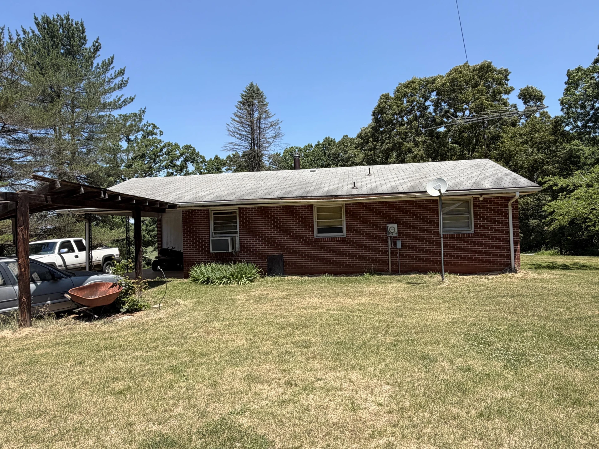 4689 Pittsville RD - Photo 2