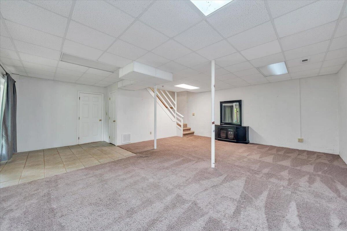 420 Juniper RD - Photo 27