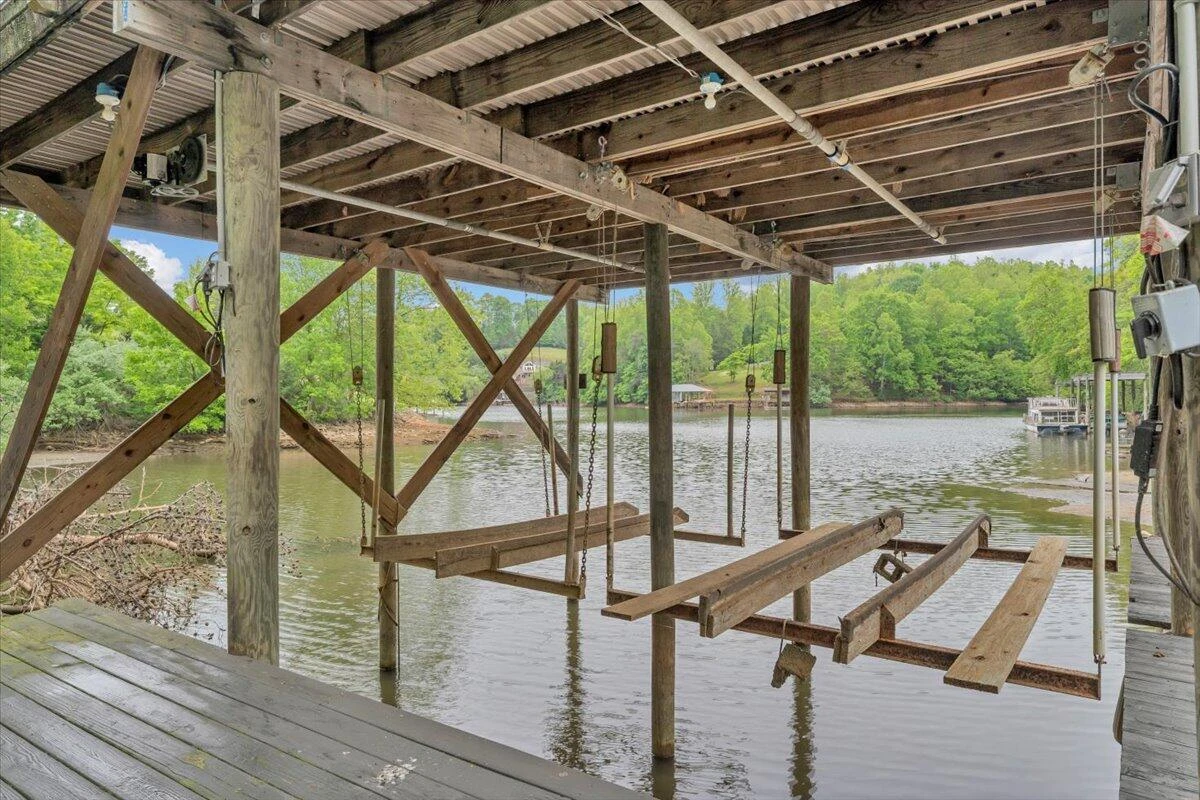 420 Juniper RD - Photo 43