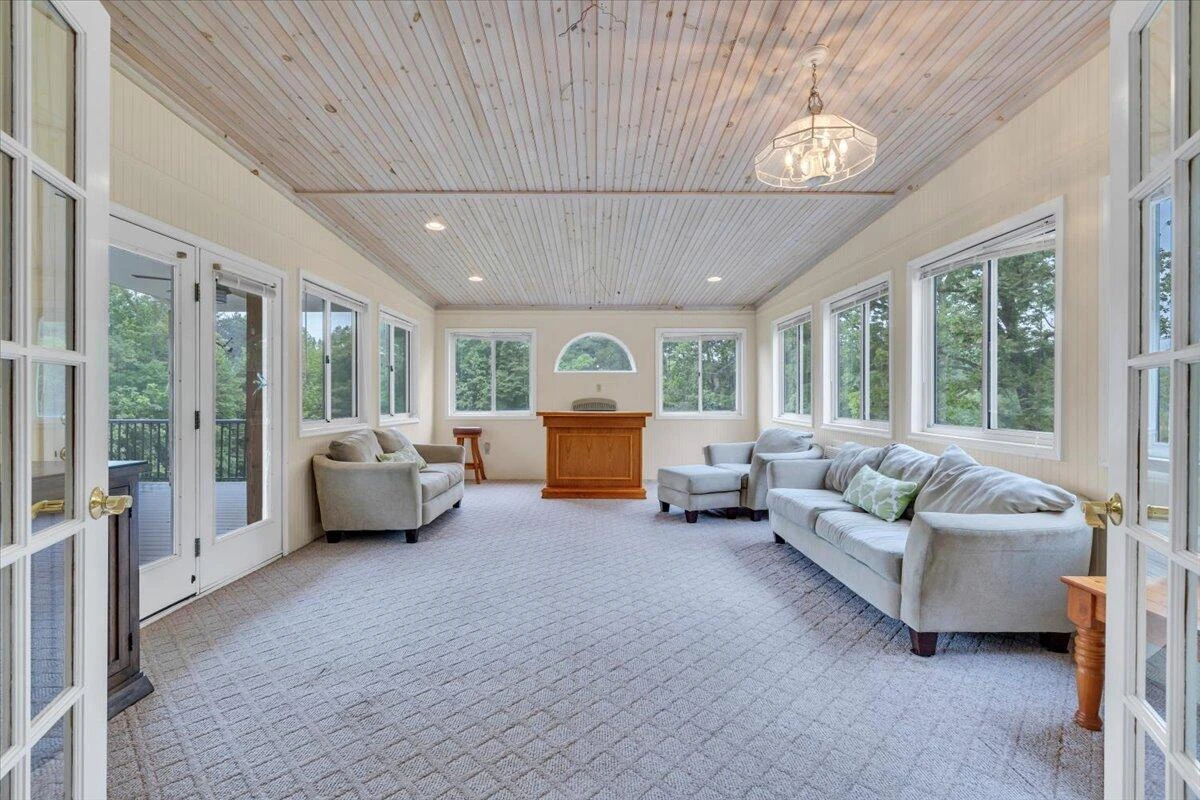 420 Juniper RD - Photo 8
