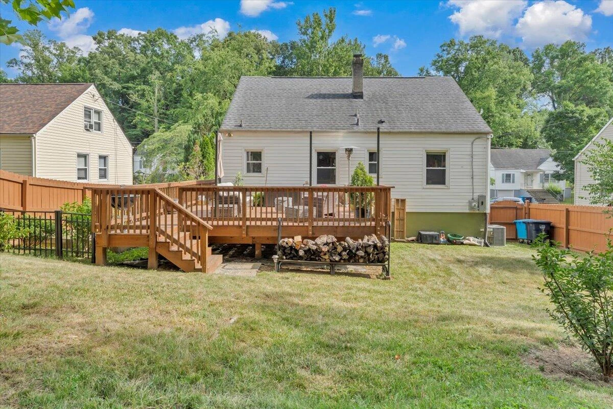 2713 Lansing DR SW - Photo 37