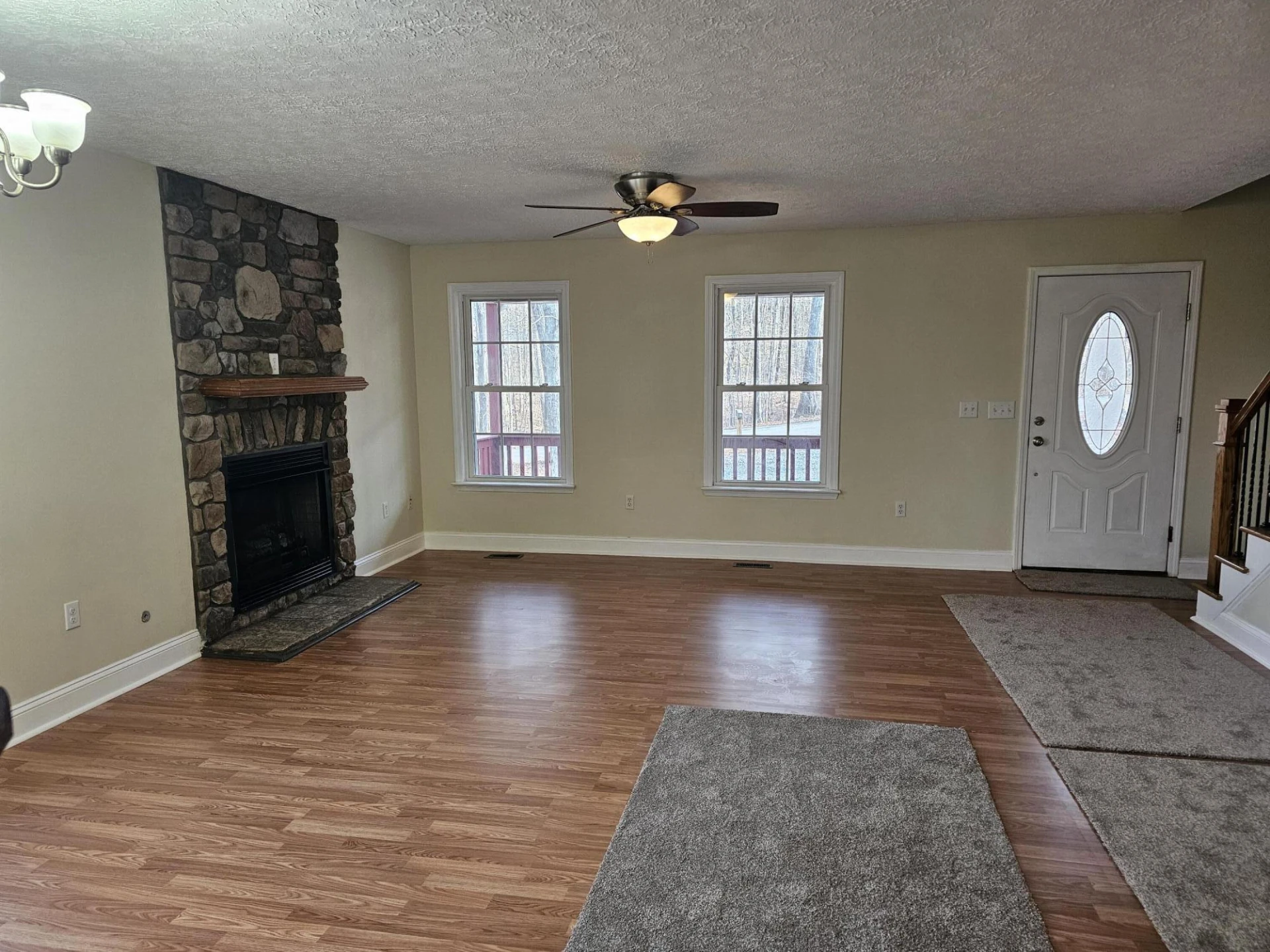 21 Berkeley LN - Photo 19