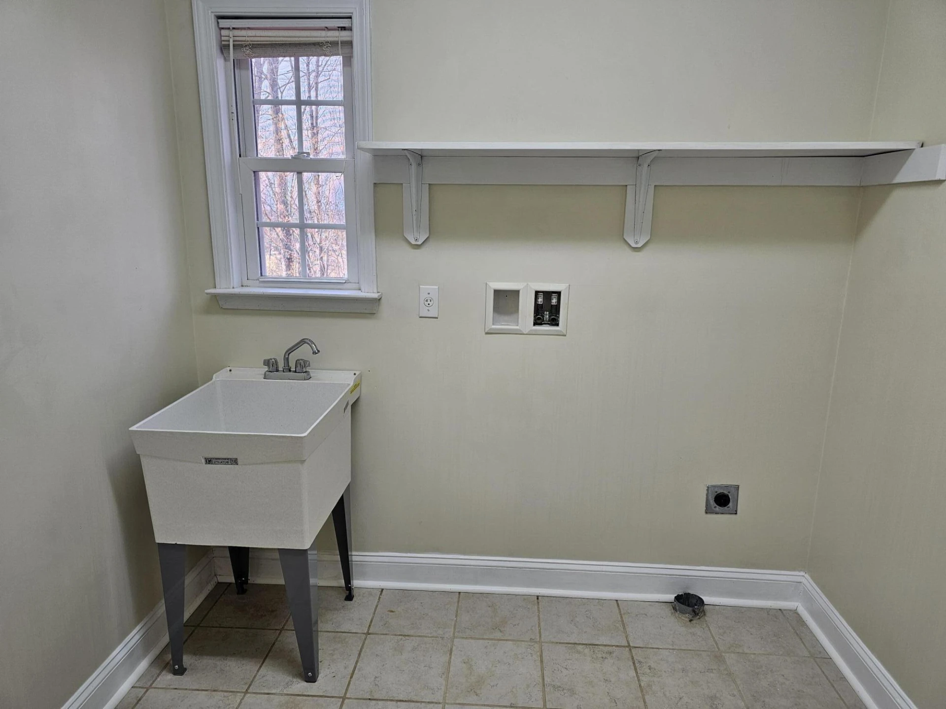 21 Berkeley LN - Photo 28