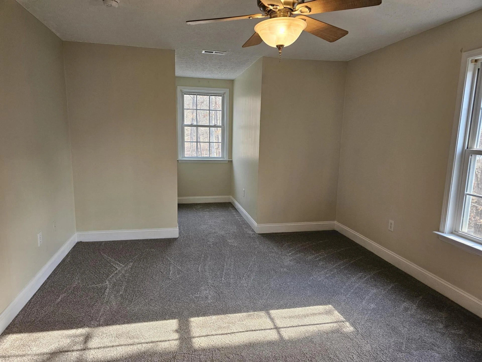 21 Berkeley LN - Photo 42