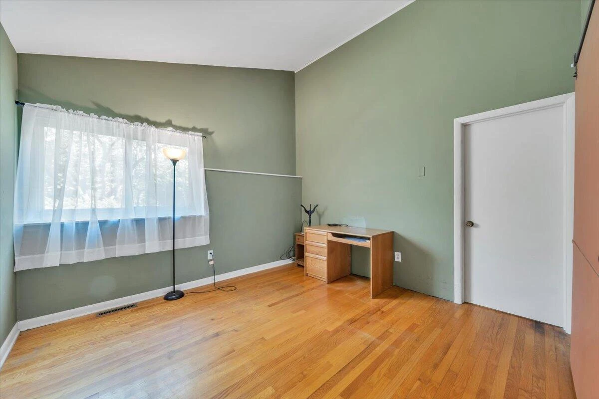 180 Daleview DR - Photo 20
