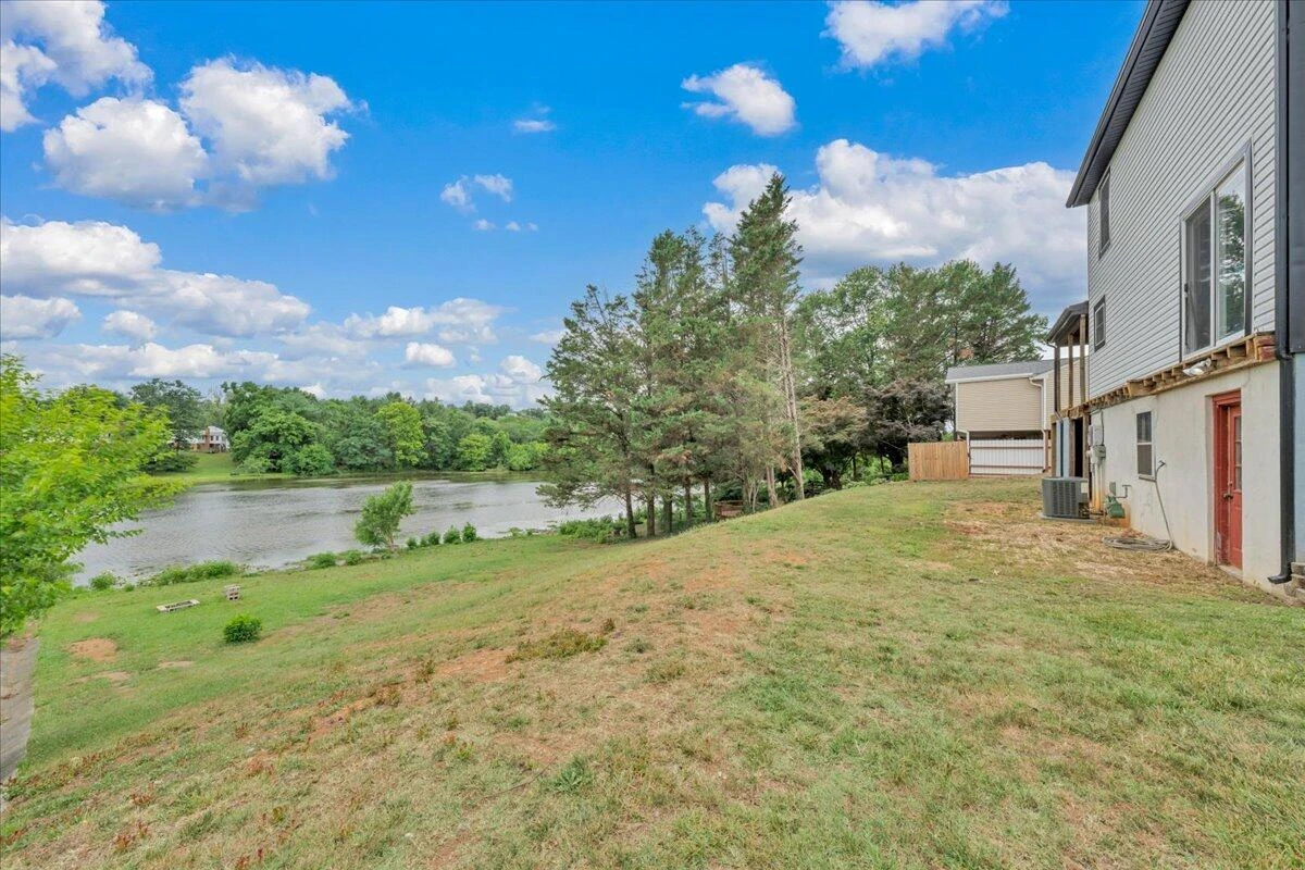8141 Ashton LN - Photo 26