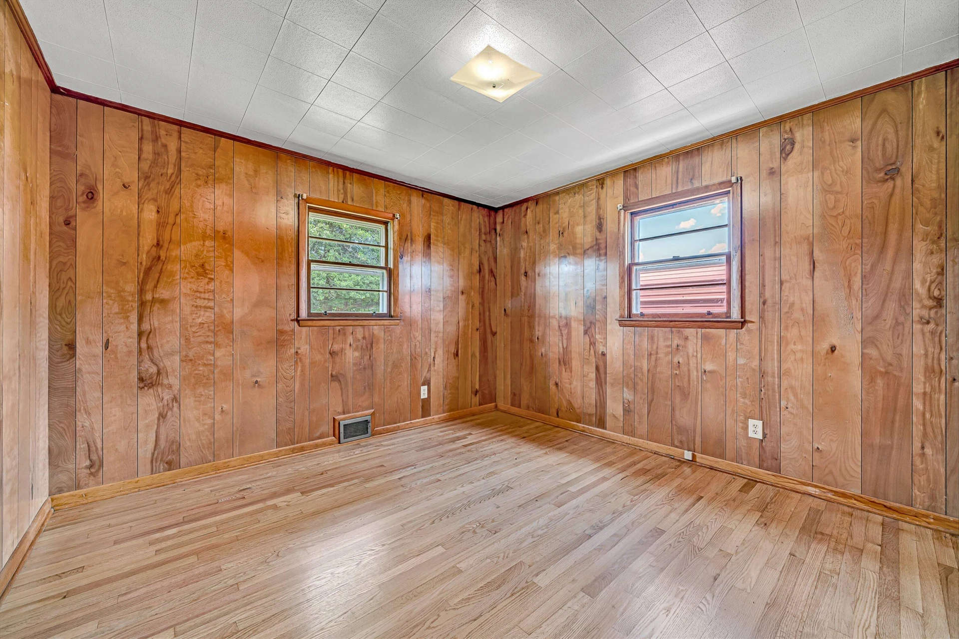 1366 Ashpone Tavern RD - Photo 19
