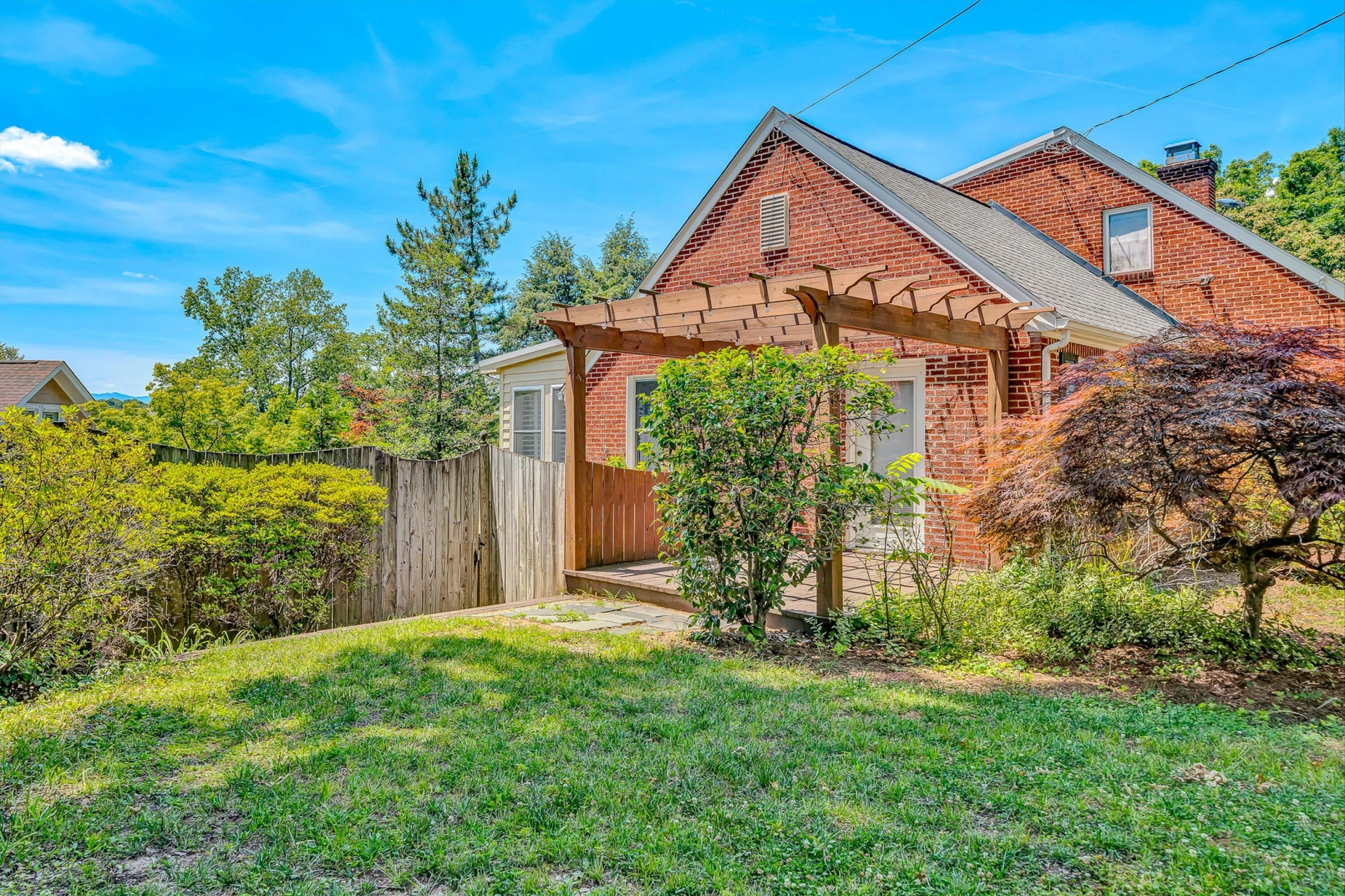2225 Yellow Mountain RD SE - Photo 39