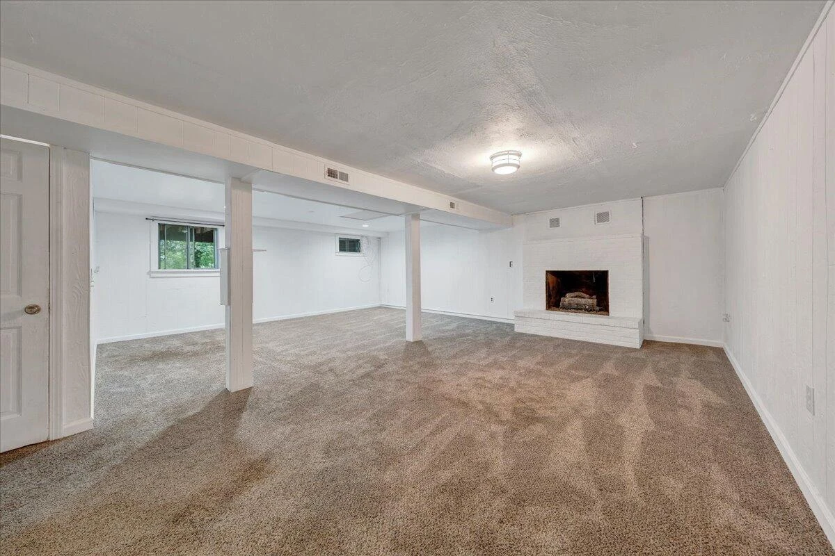 3439 Meadowlark RD - Photo 22