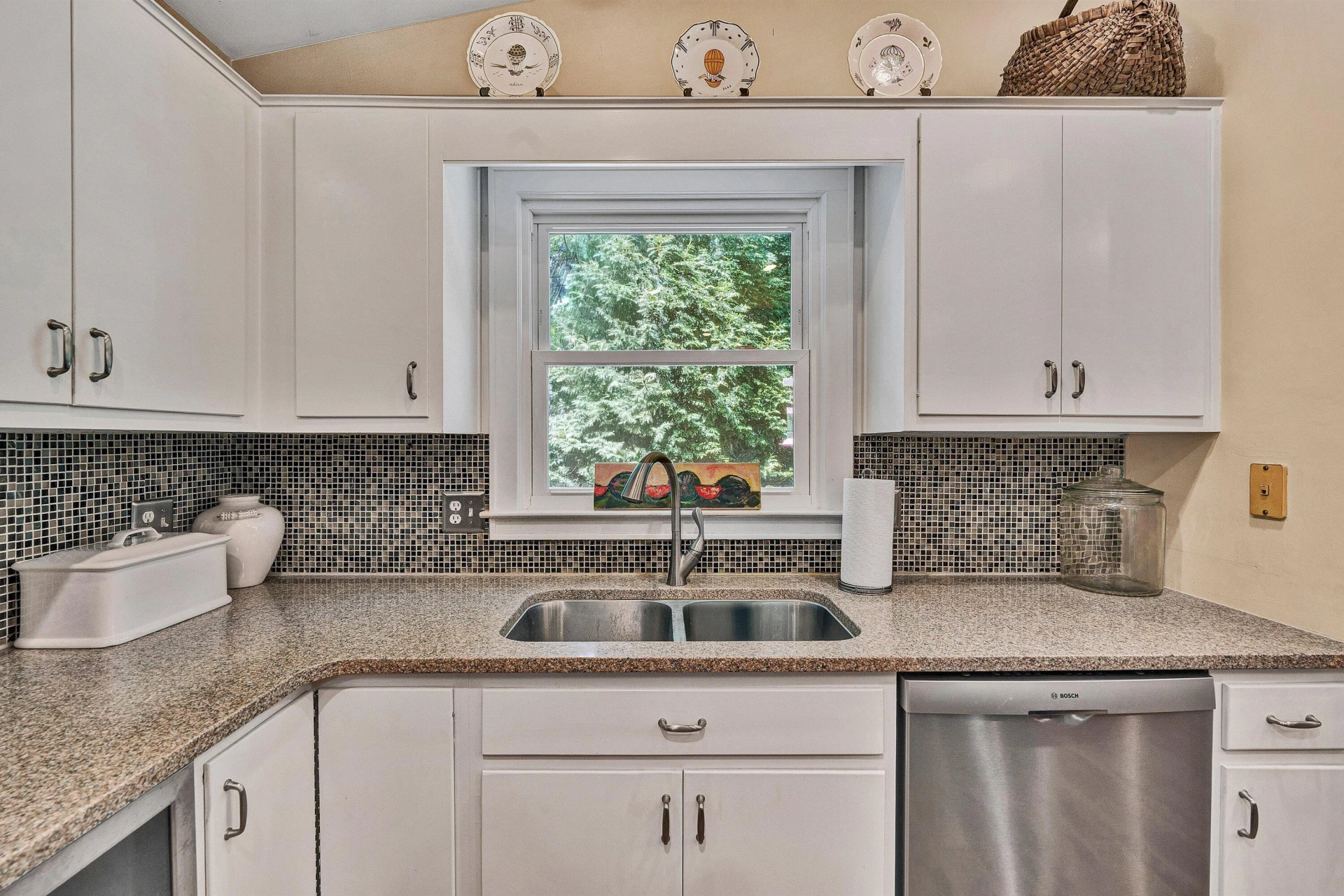2130 Deyerle RD SW - Photo 18