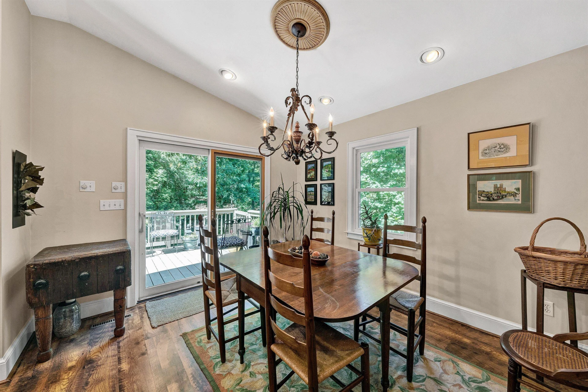 2130 Deyerle RD SW - Photo 19