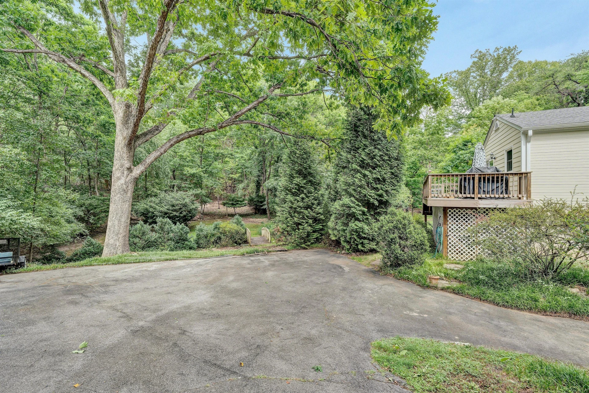 2130 Deyerle RD SW - Photo 39