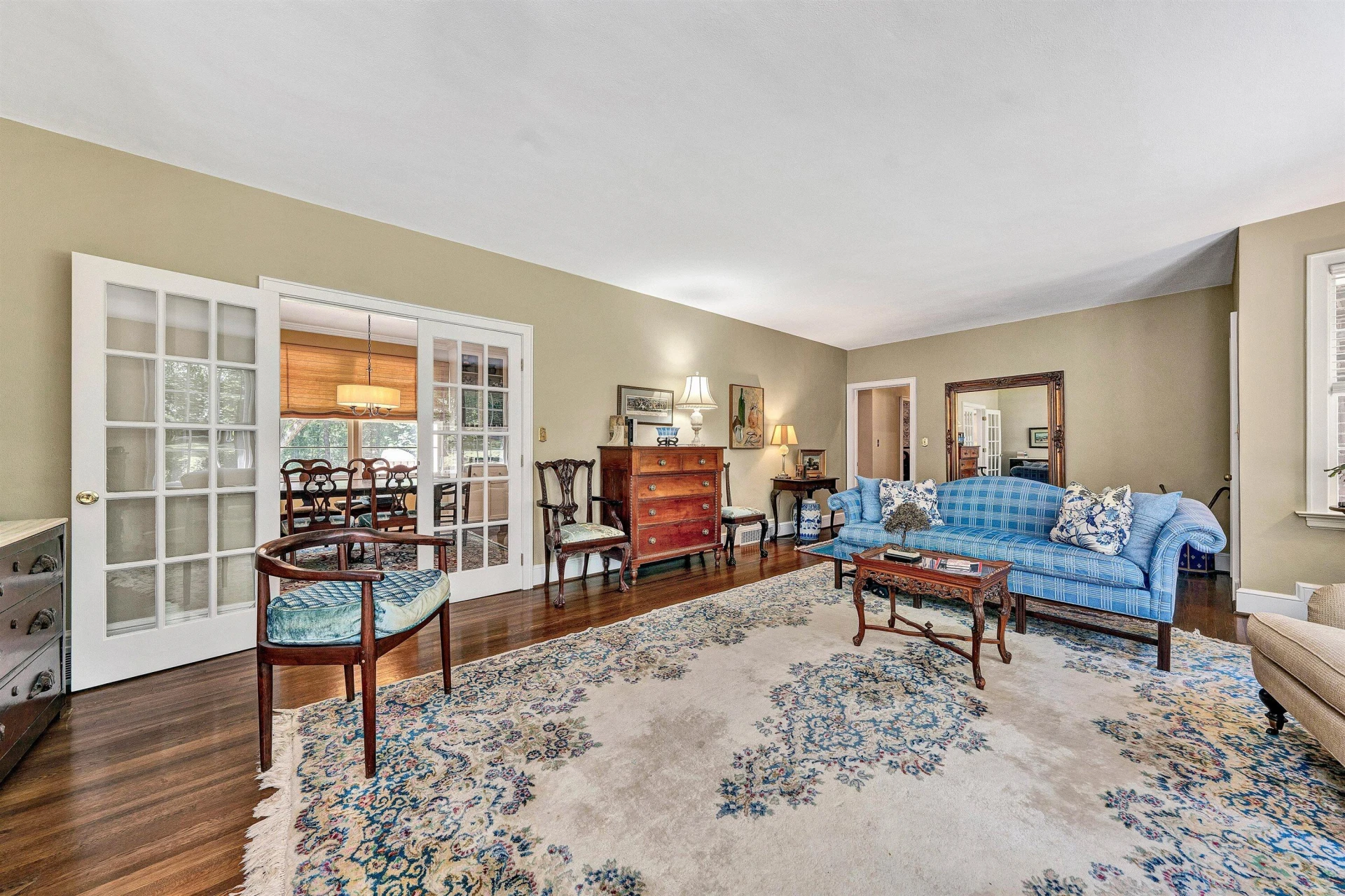 2130 Deyerle RD SW - Photo 8