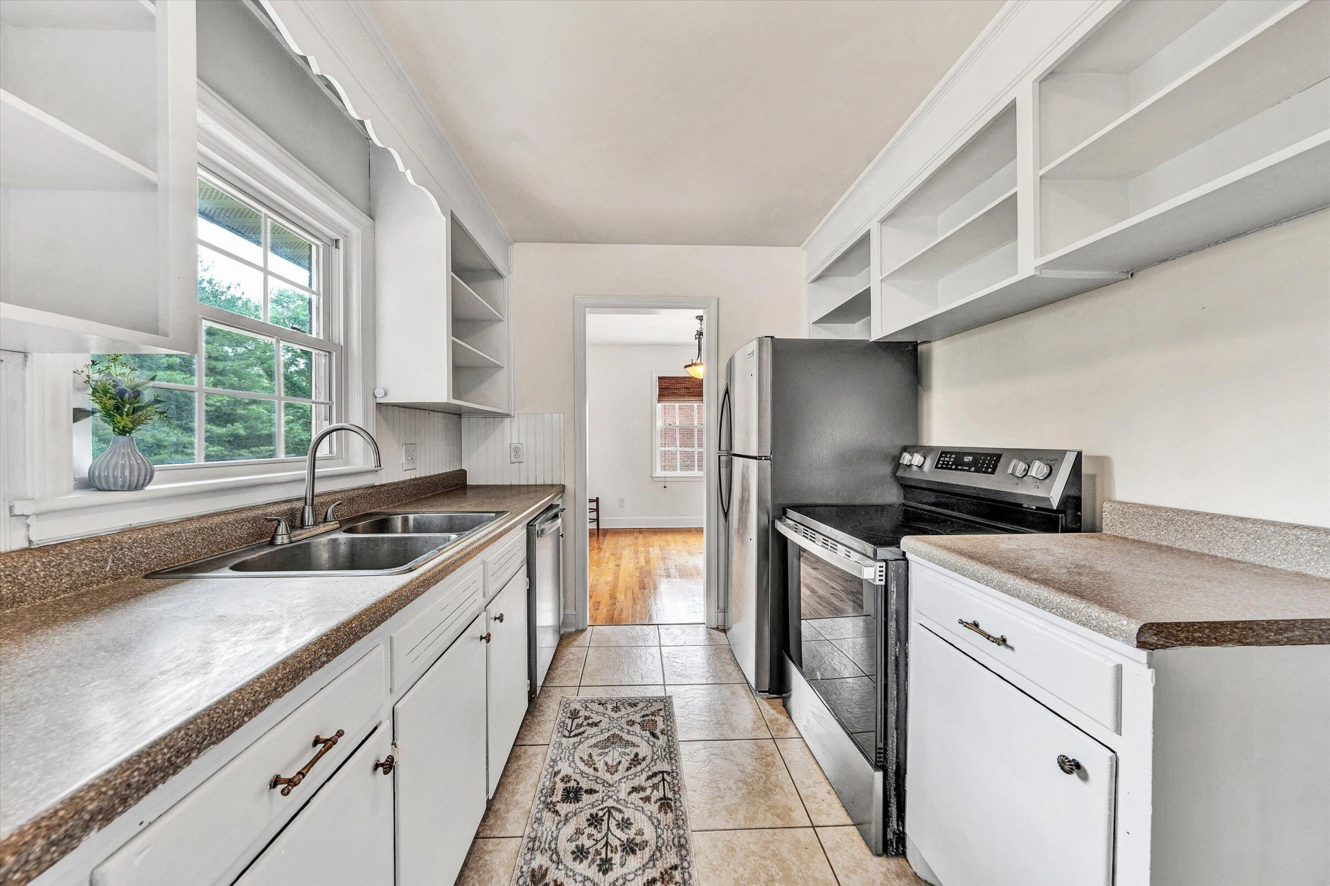 2869 Northview DR SW - Photo 11