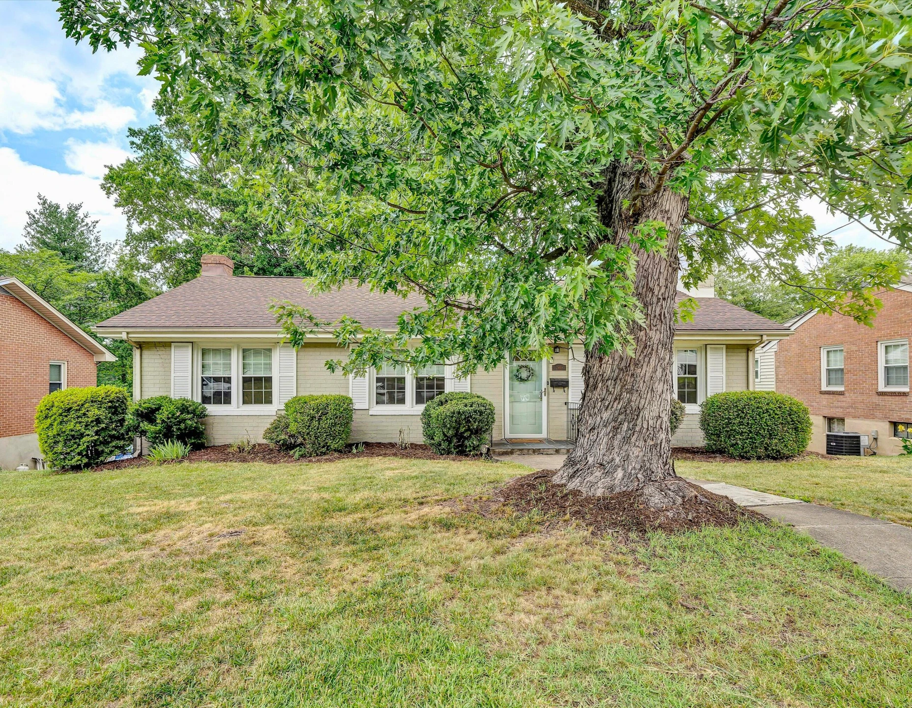 2869 Northview DR SW - Photo 3