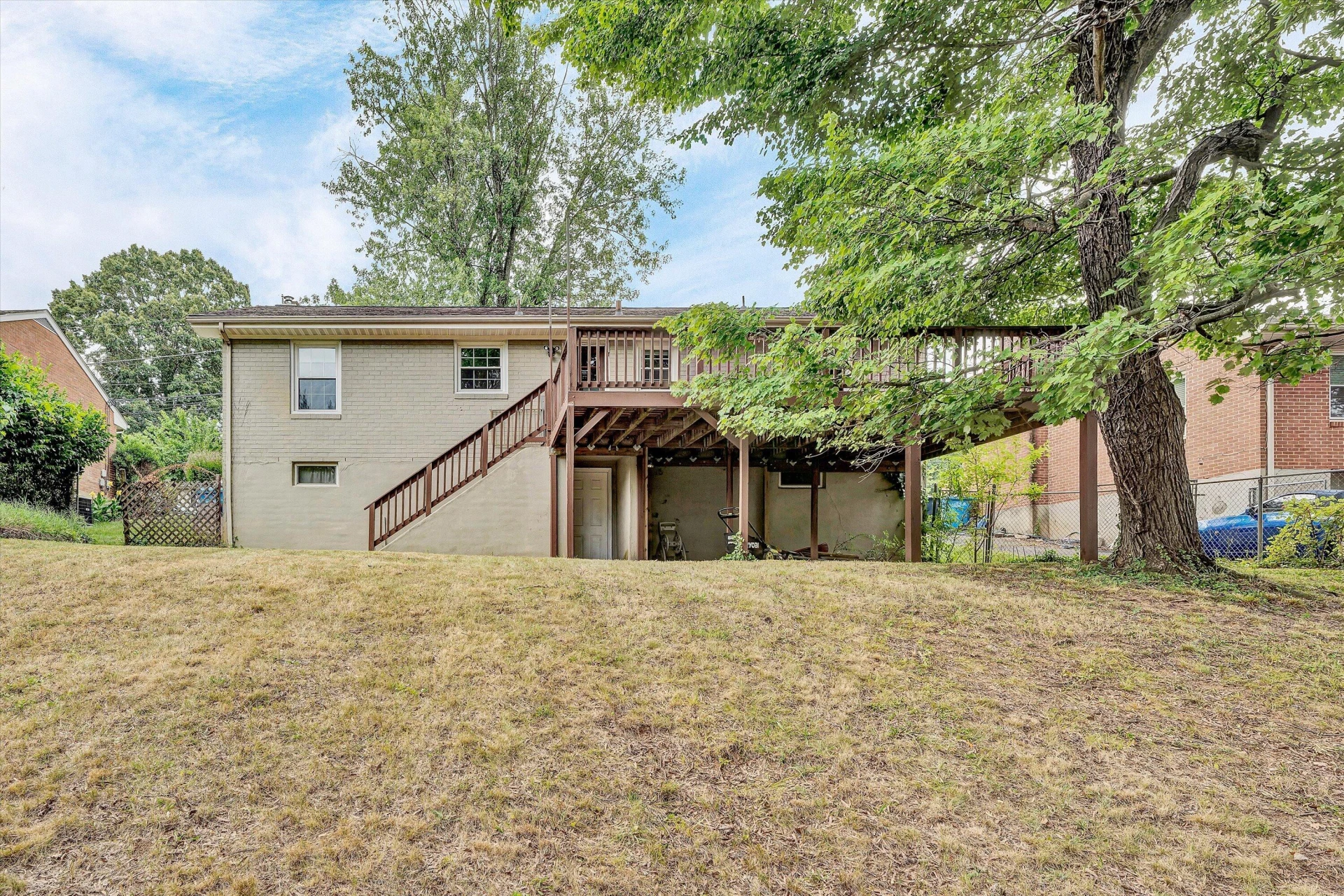 2869 Northview DR SW - Photo 30
