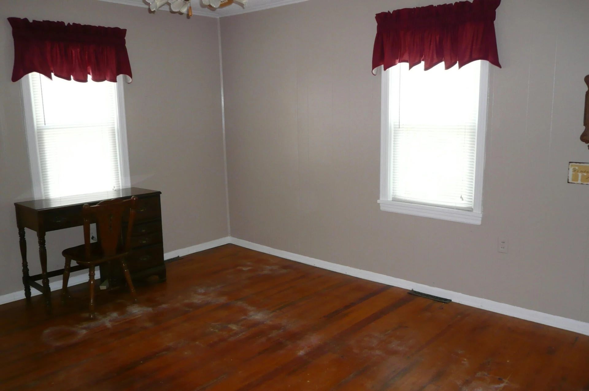 7330 Cove Hollow RD - Photo 8