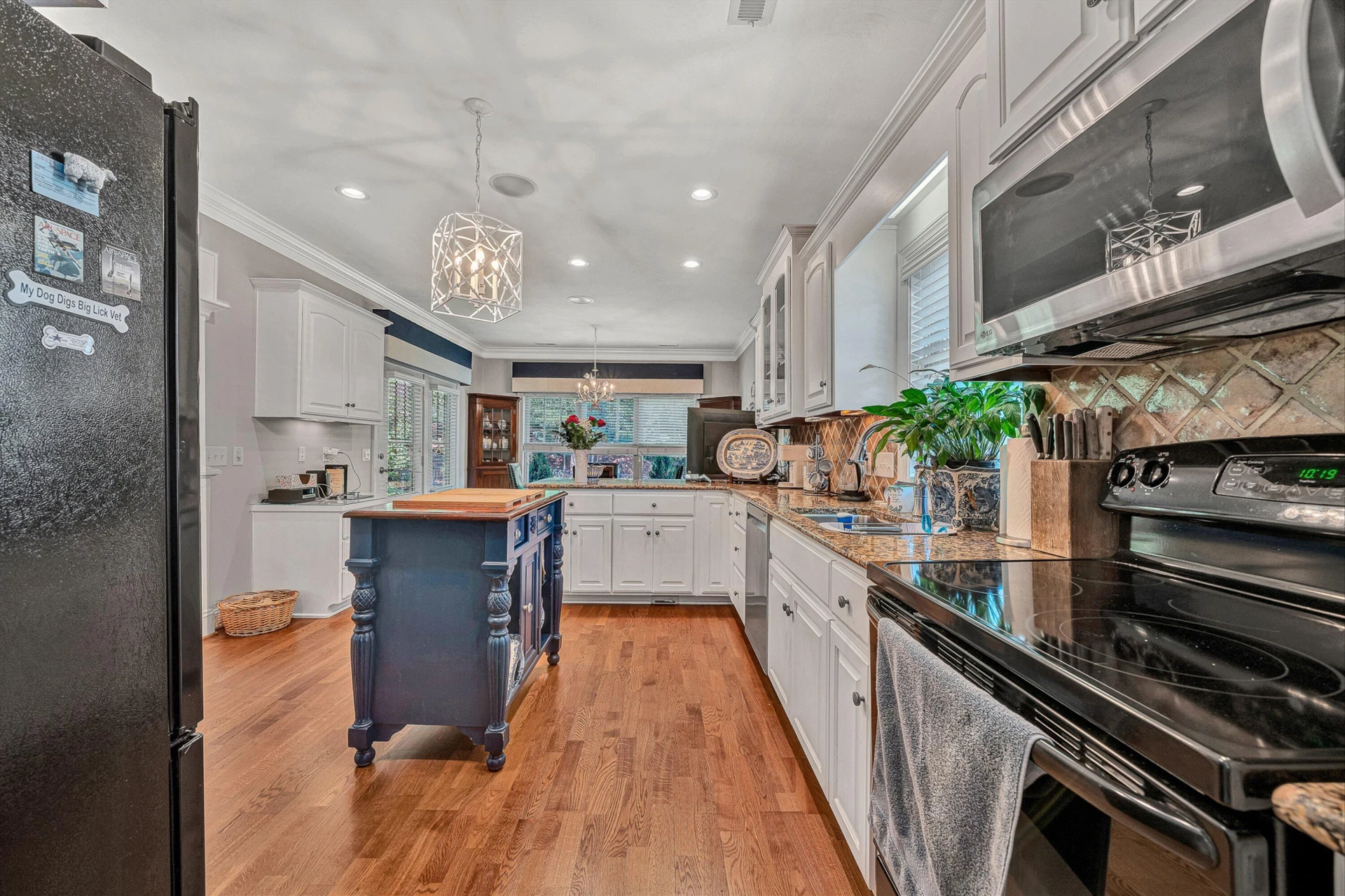 7102 Linn Cove CT - Photo 20