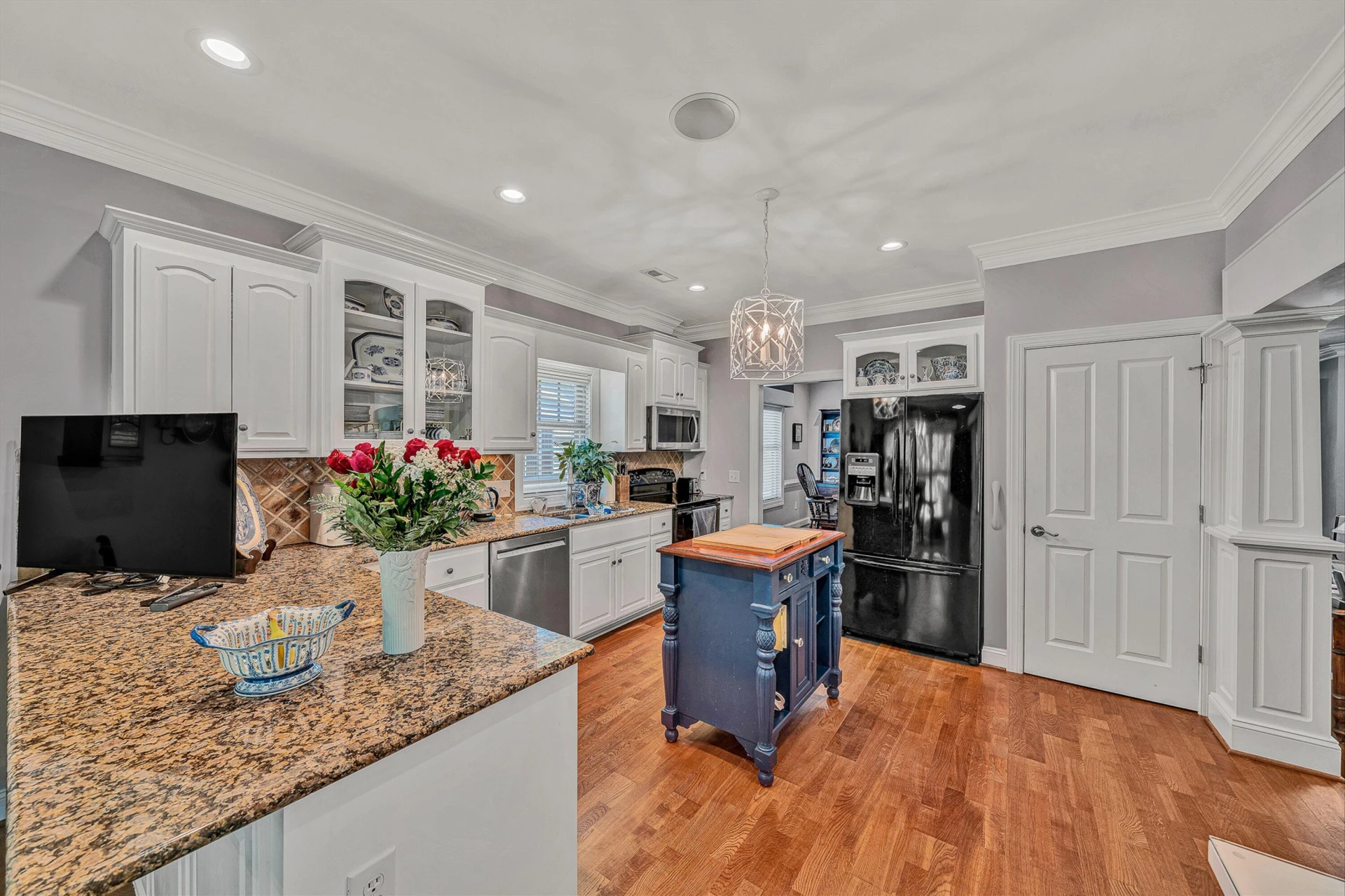 7102 Linn Cove CT - Photo 22