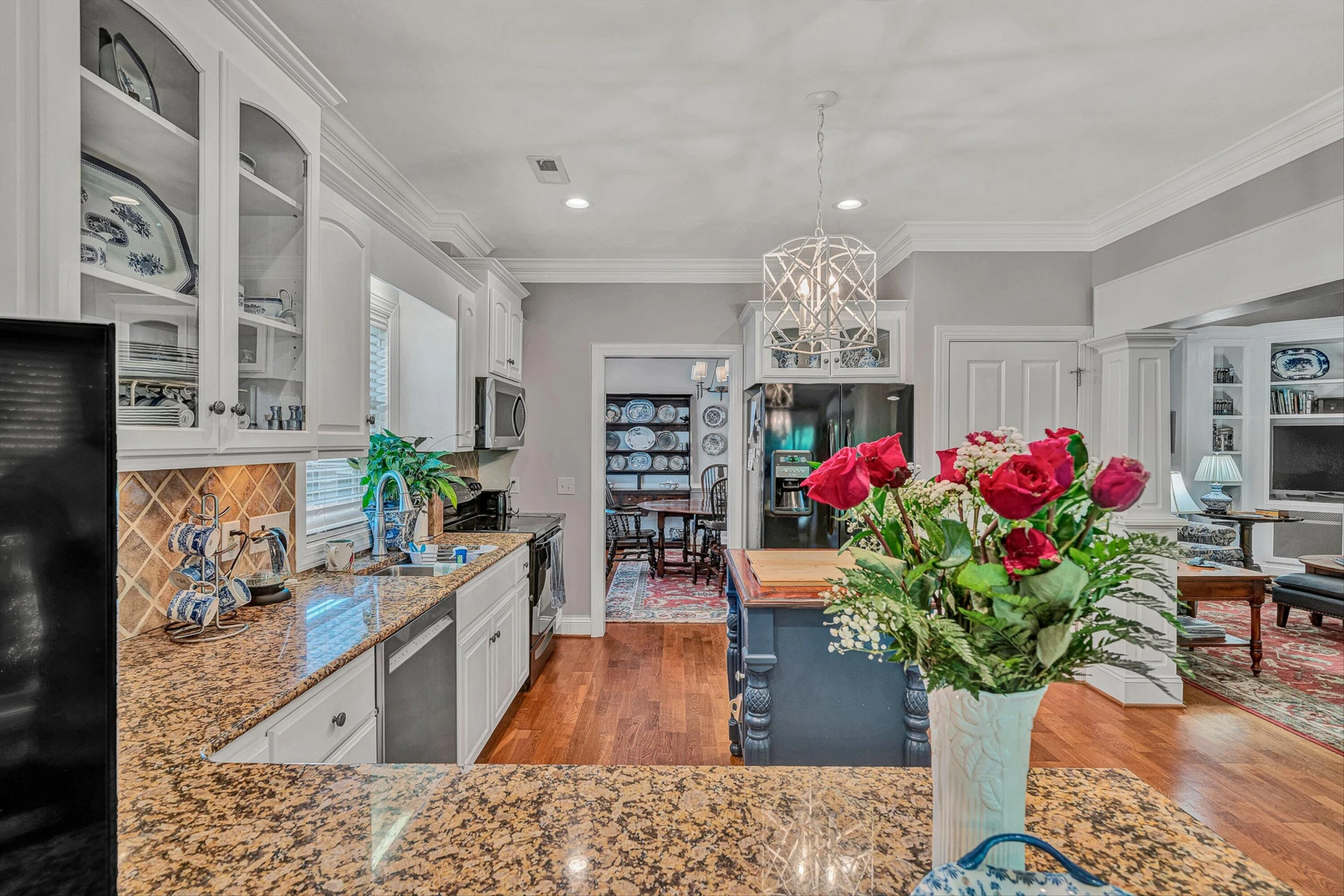 7102 Linn Cove CT - Photo 23