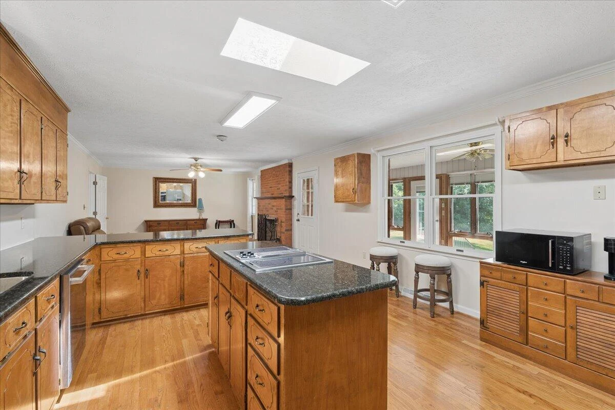 218 N Branch RD - Photo 10