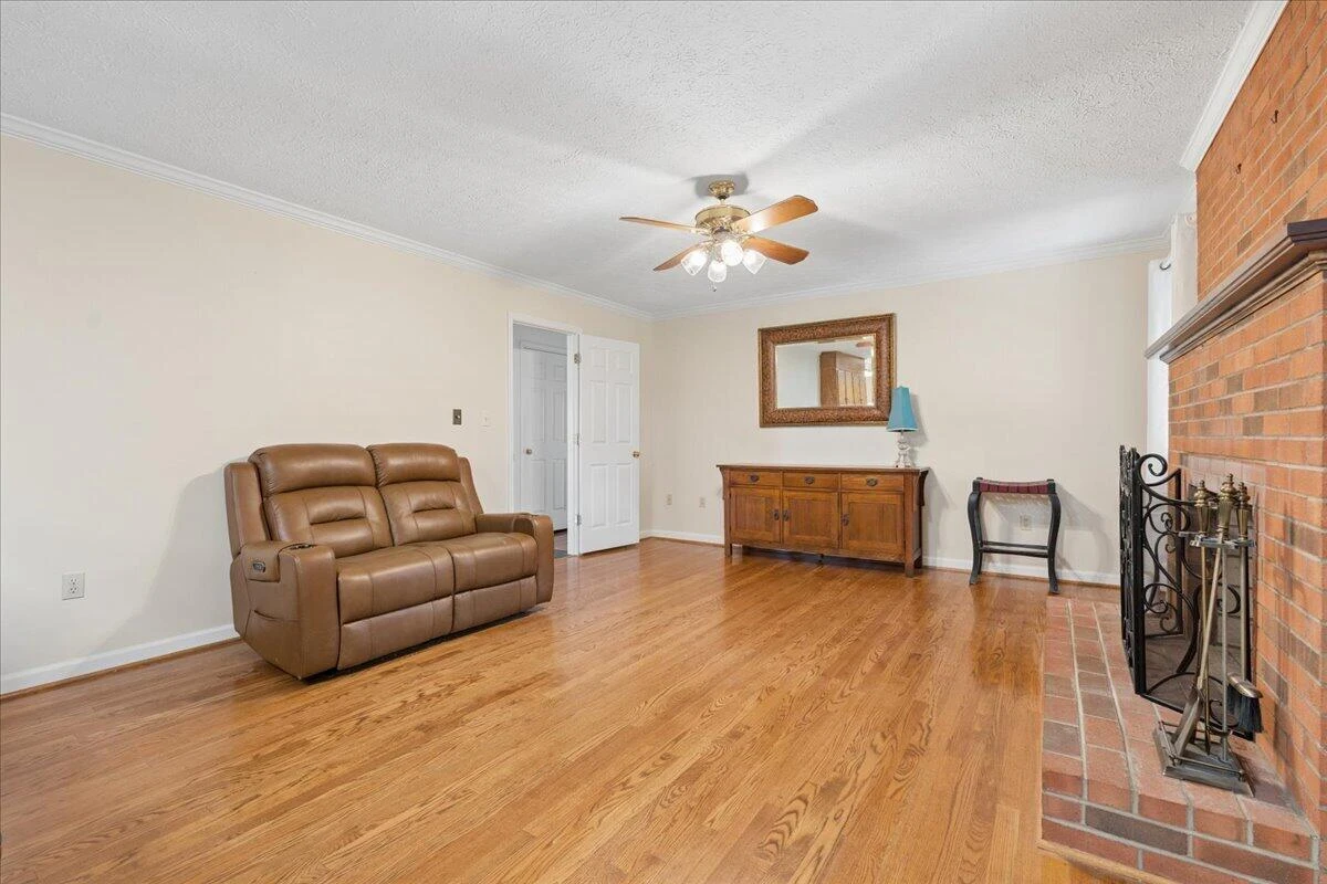 218 N Branch RD - Photo 13