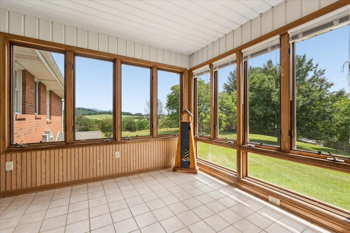 218 N Branch RD - Photo 17