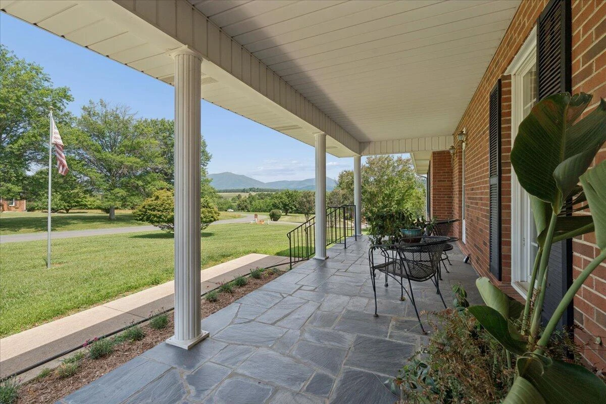 218 N Branch RD - Photo 2