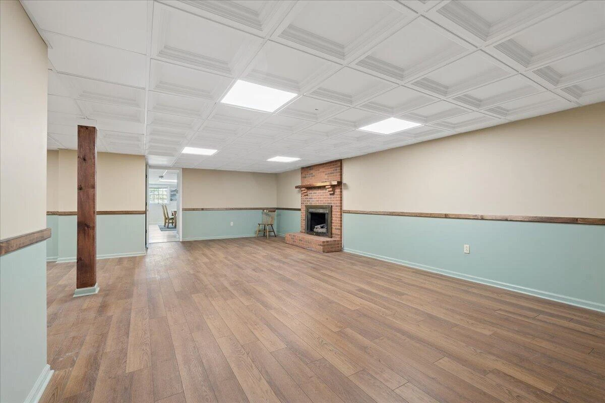 218 N Branch RD - Photo 32