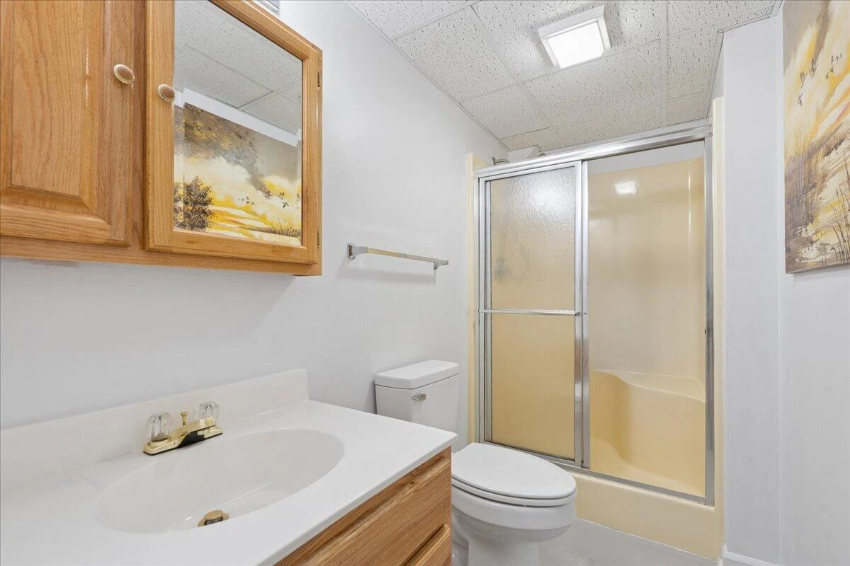 218 N Branch RD - Photo 40