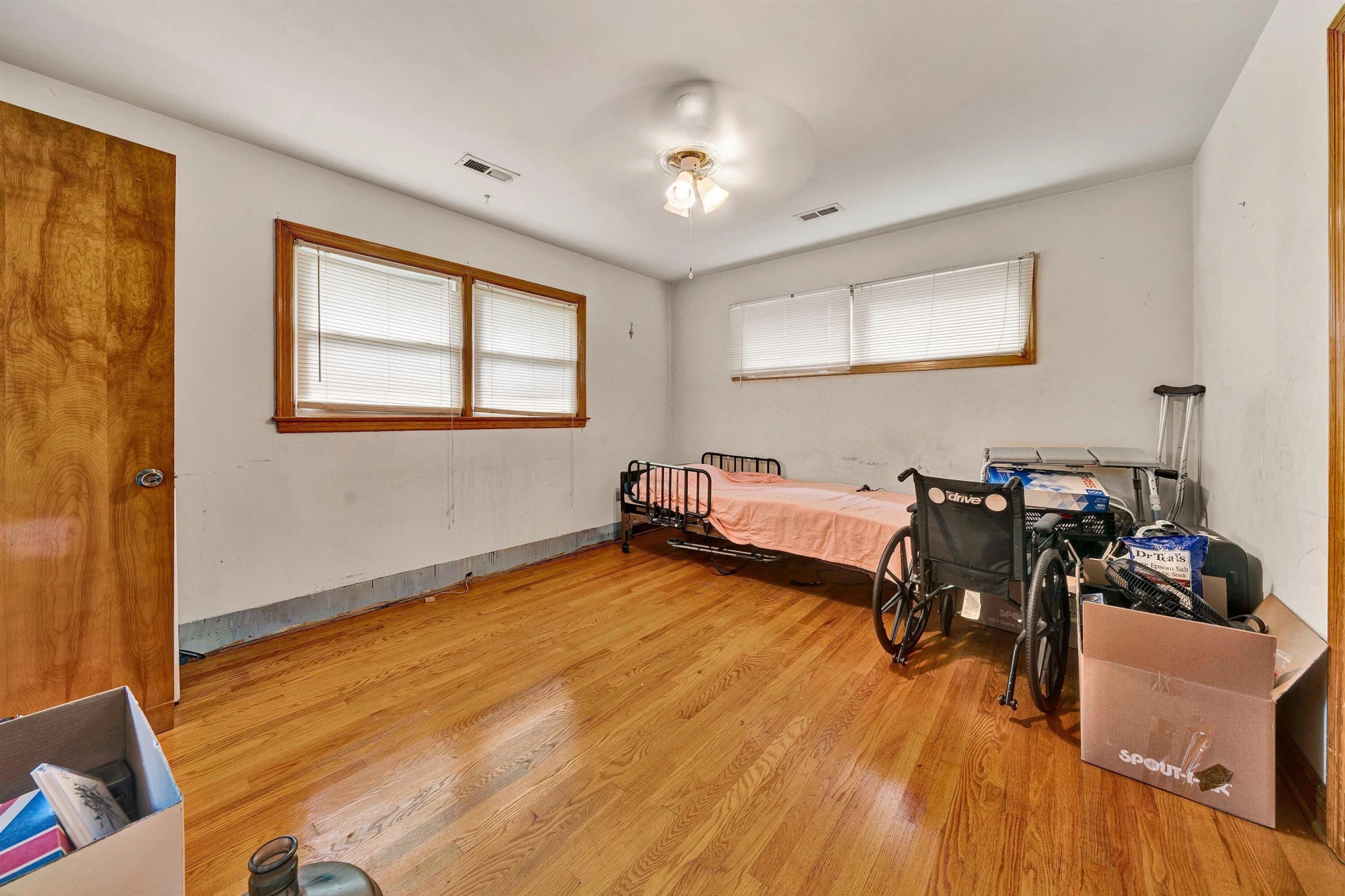 5539 Darby RD - Photo 12
