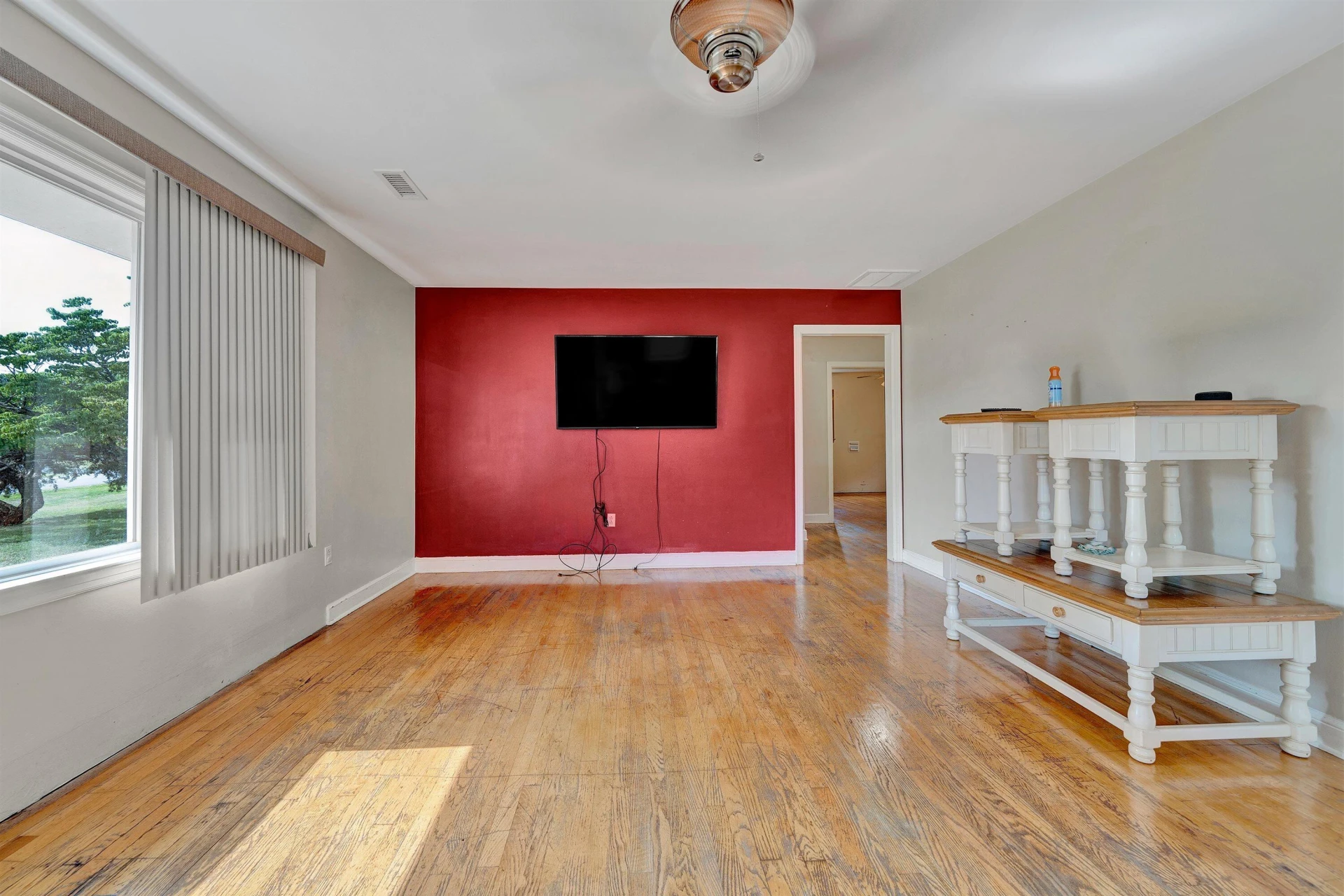 5539 Darby RD - Photo 5