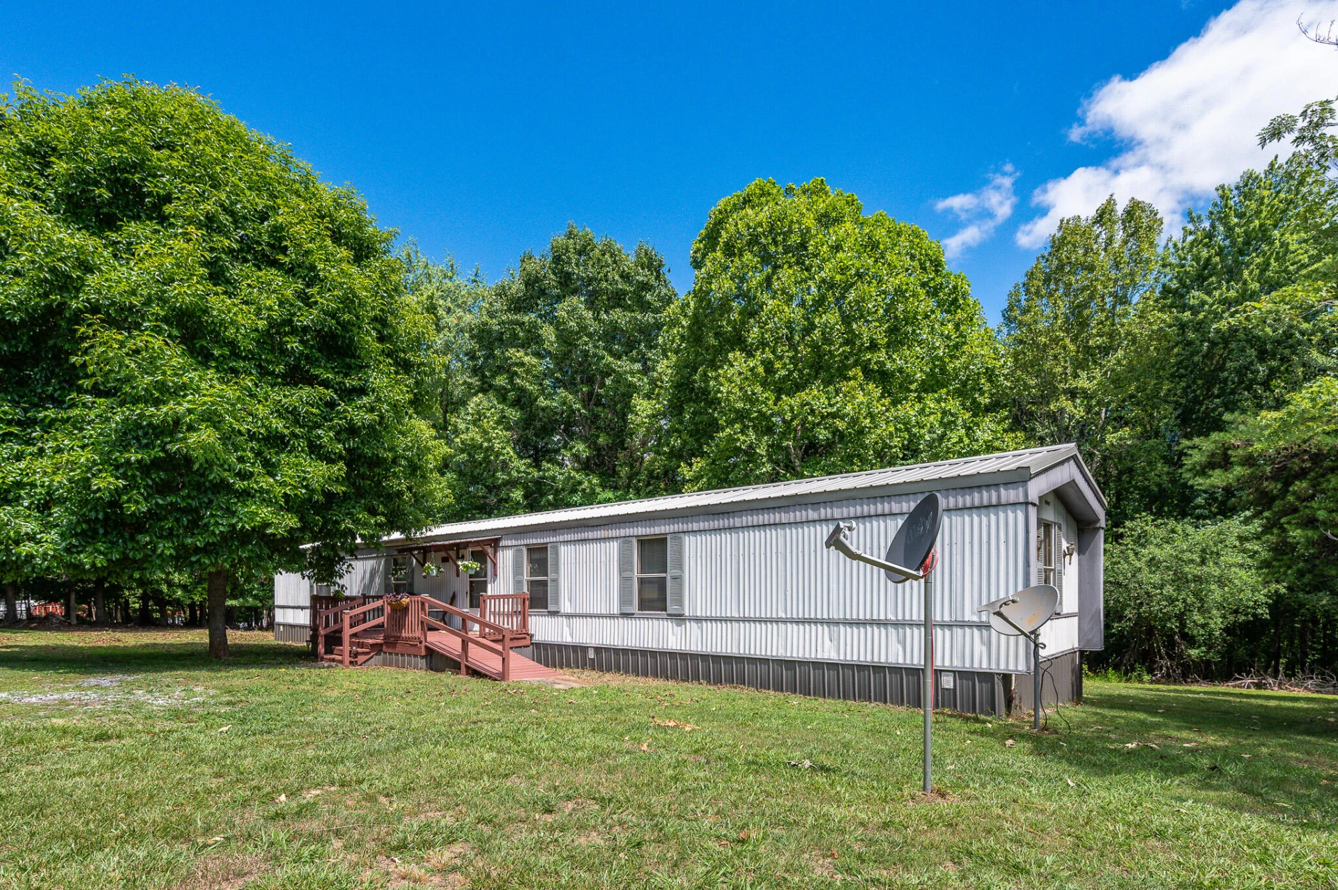 1742 Shiloh Church RD - Photo 2