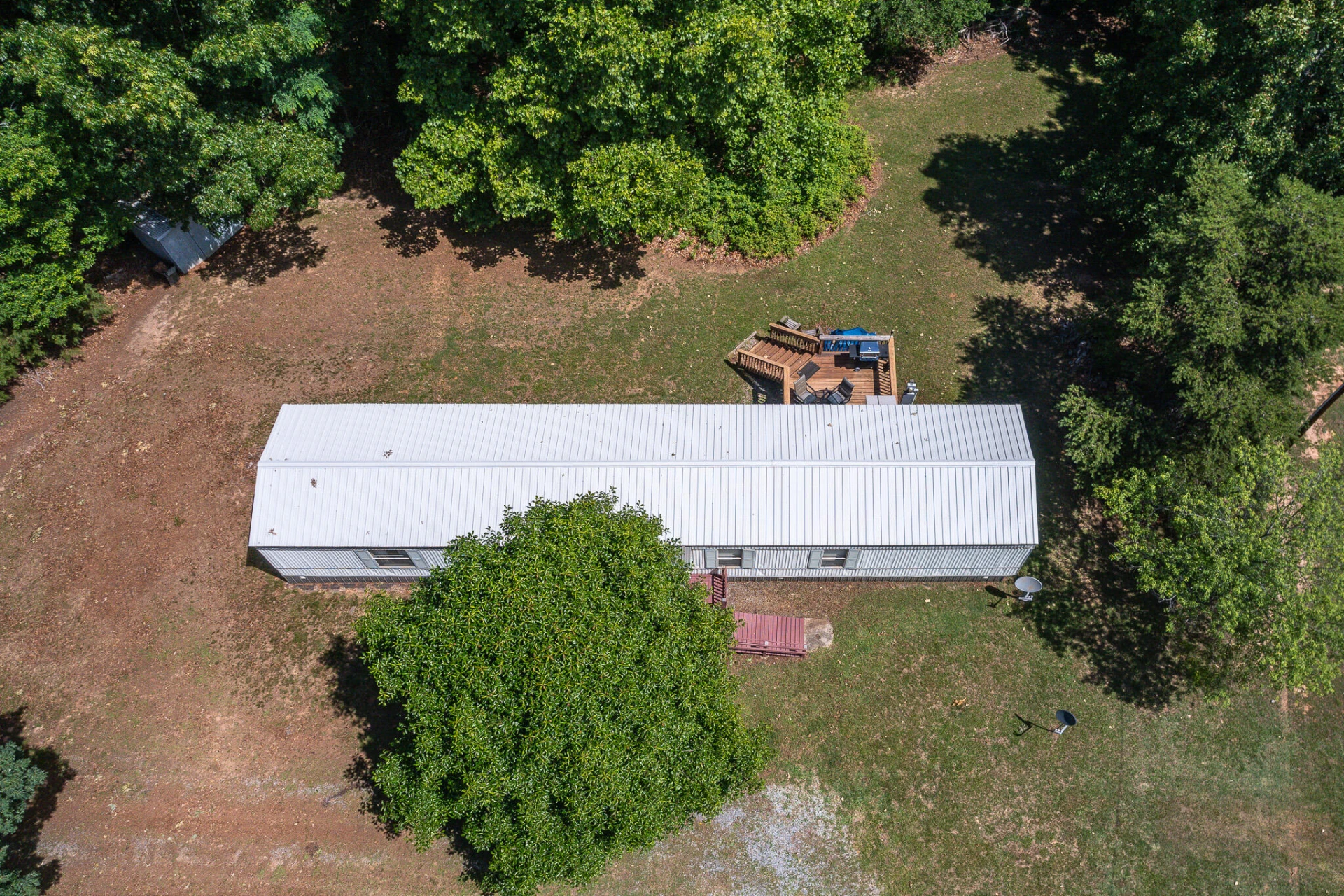 1742 Shiloh Church RD - Photo 4