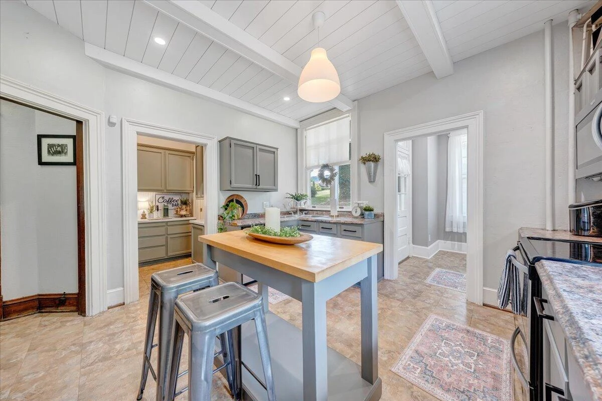 110 Green ST - Photo 24