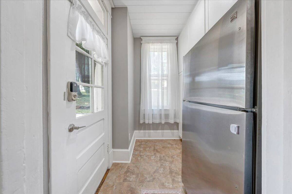 110 Green ST - Photo 25