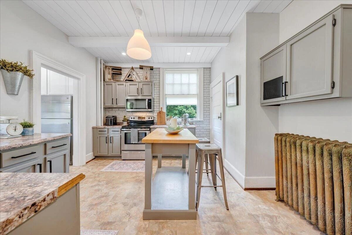 110 Green ST - Photo 26