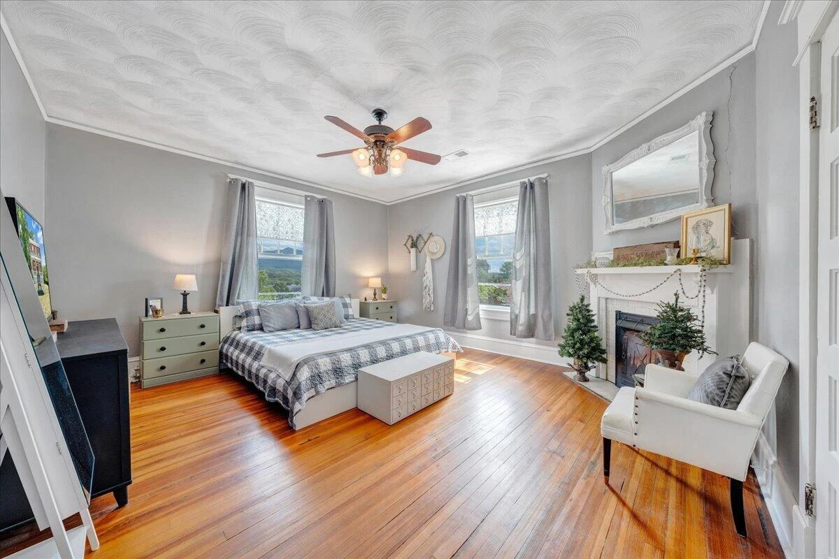 110 Green ST - Photo 31