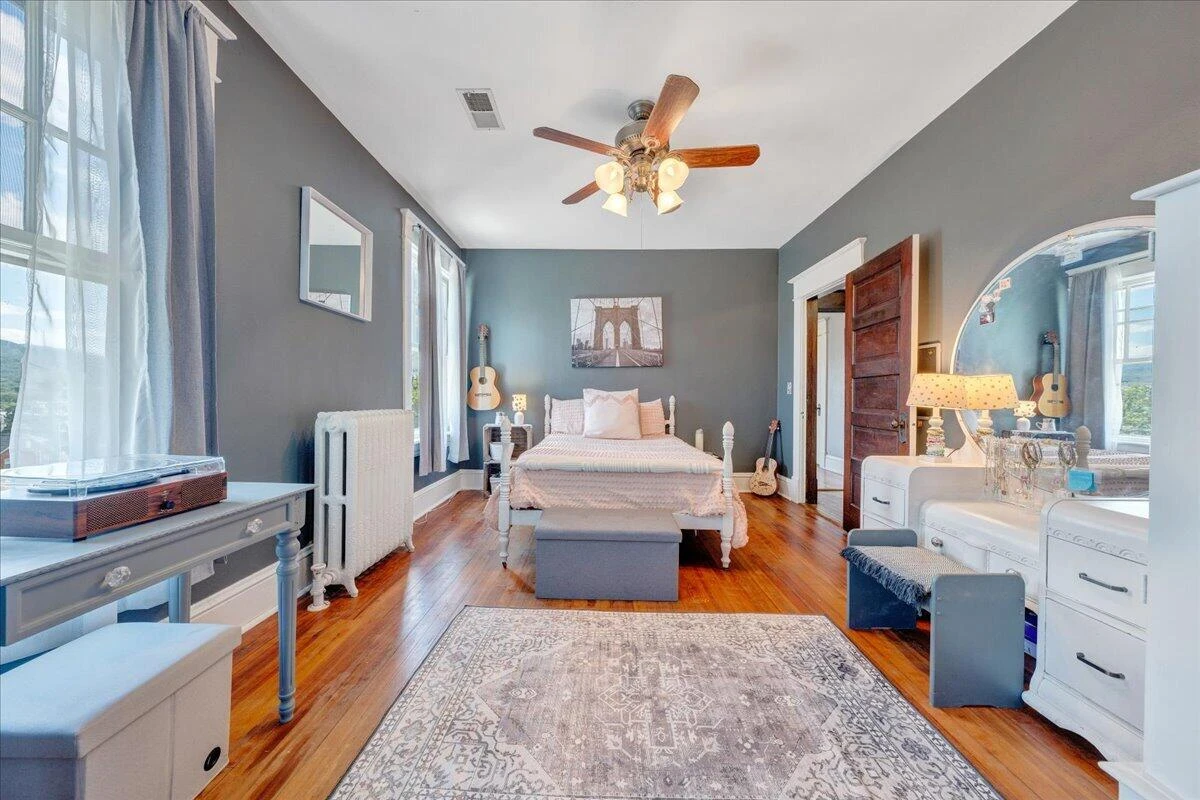110 Green ST - Photo 34